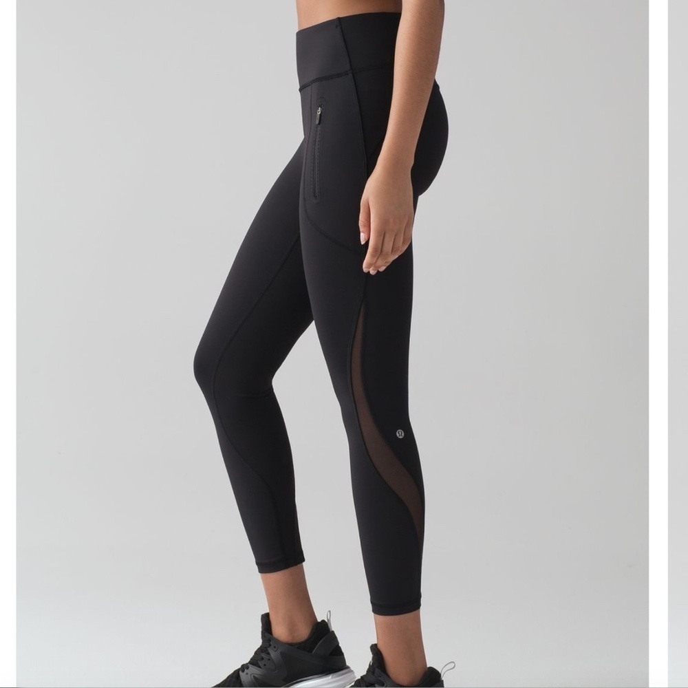 Lululemon Invigorate 7/8 Tight, Black